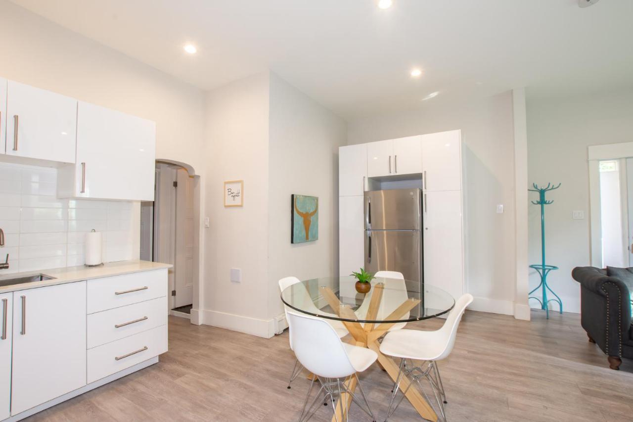 Charming Niagara Region Apt. Newly Renovated! Apartment Saint Catharines Bagian luar foto