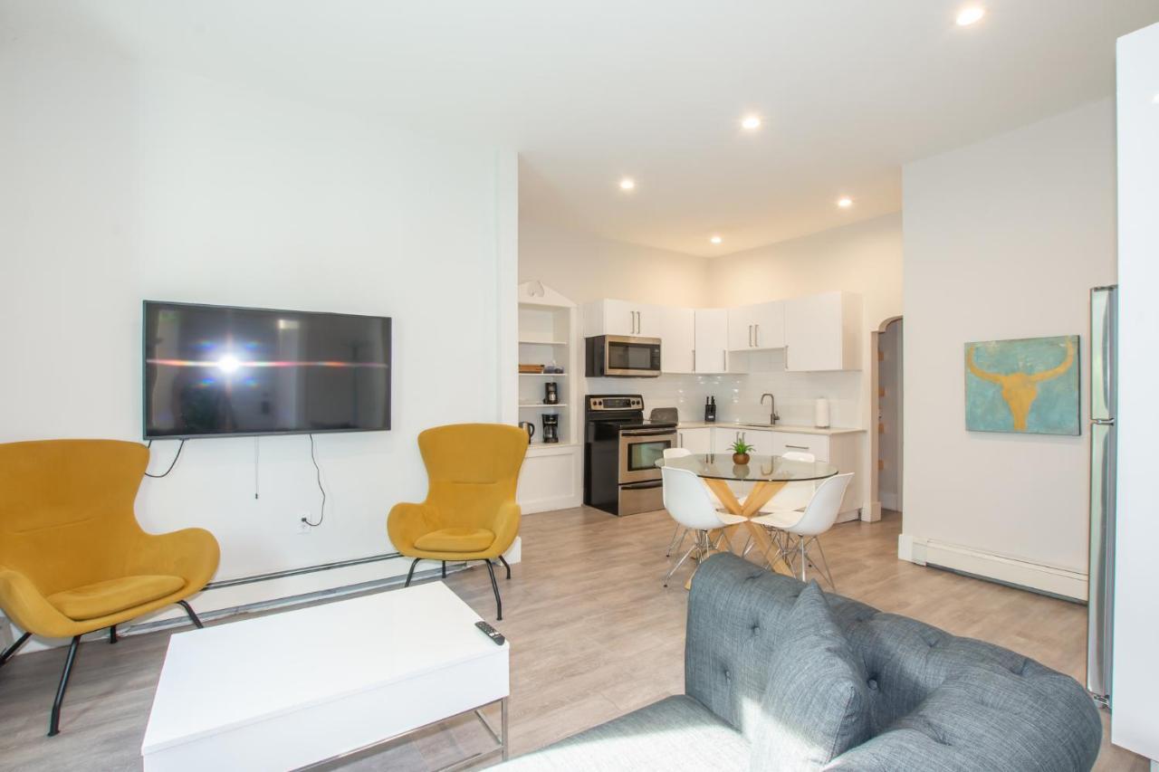 Charming Niagara Region Apt. Newly Renovated! Apartment Saint Catharines Bagian luar foto